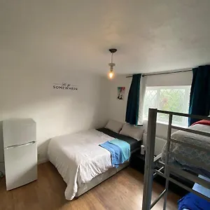 Private In Homestay London